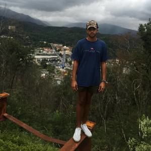 Meet your Posher, Brian